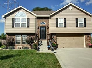 1508 NW Pond Ave, Grain Valley, MO 64029