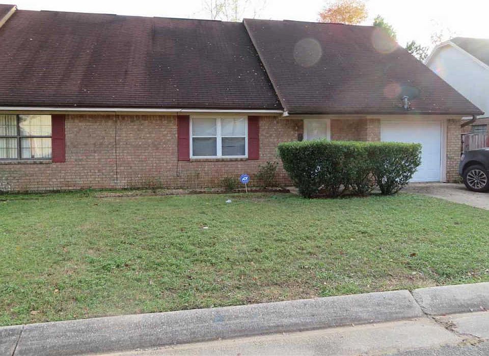 1st image of 7011 Heather Oaks Dr