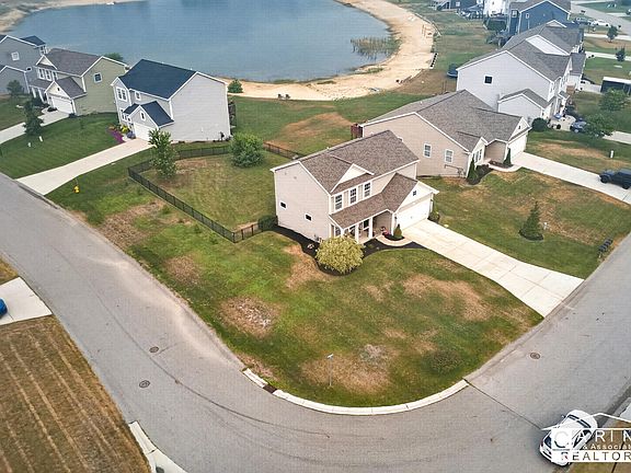3rd image of 9291 Bigleaf Dr
