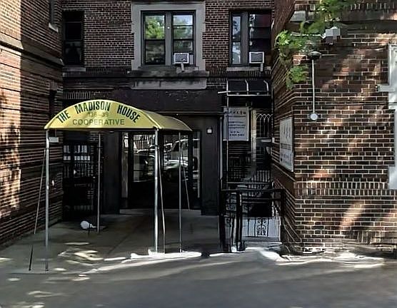 2nd image of 13639 41st Ave APT 5D