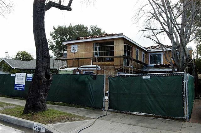 1st image of 4248 W McFarlane Ave