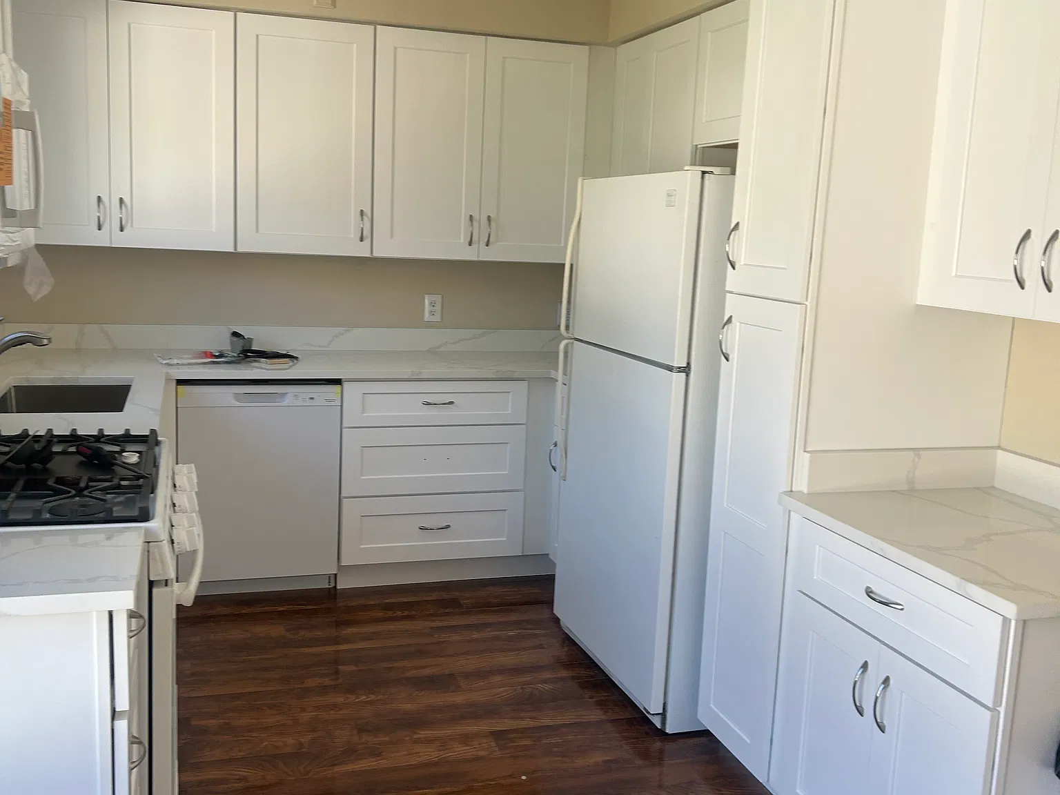 3 bed, 1.5 bath, 1337 sqft, $1,900 — Photo 3
