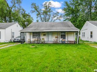 2040 E Adams St, Springfield, IL 62703