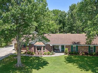 130 Demas Dr, Lafayette, LA 70506