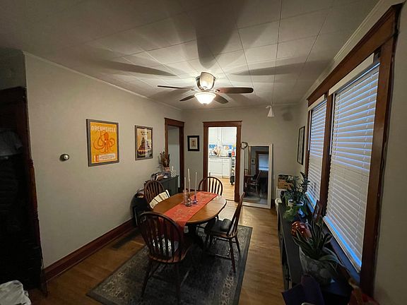 4th image of 3717 Woodland Ave