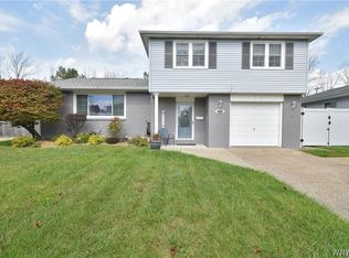 193 Greenmeadow Dr, Buffalo, NY 14224