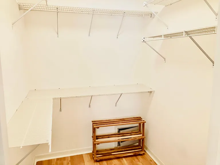 1013 Avalon Ave — Photo 10