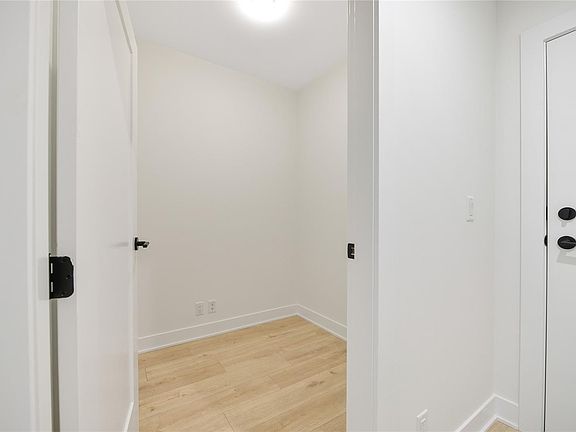 3rd image of 1114 Samar Cres #304