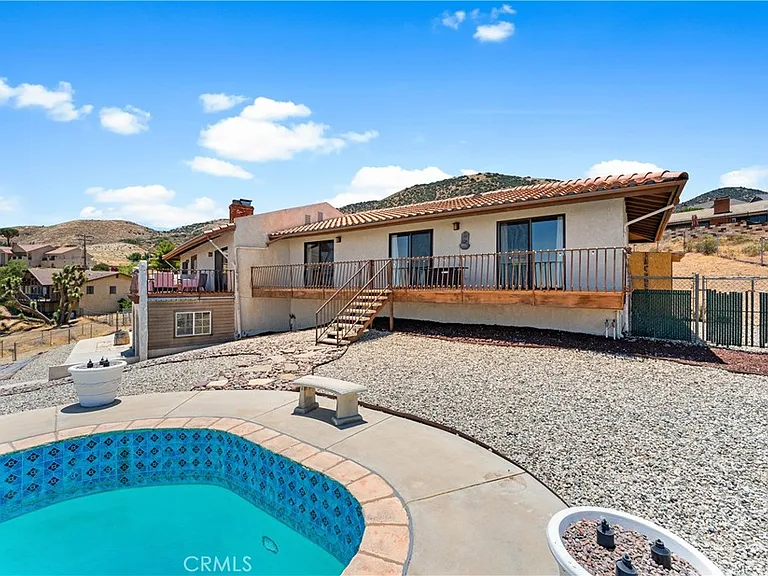 1055 Lakeview Dr — Photo 61