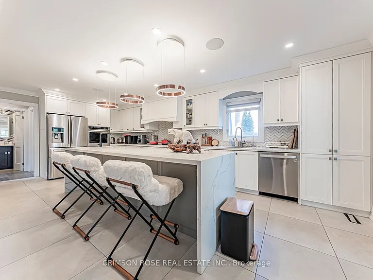 1588 Stationmaster Ln #UPPER HALF — Photo 12