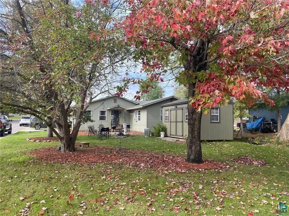 601 Park Ave, Sandstone, MN 55072