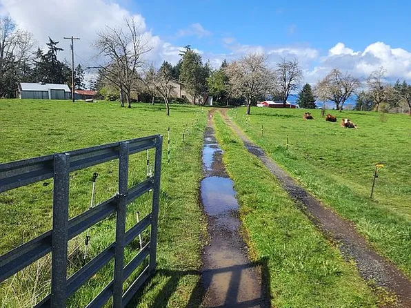 7160 SE Eola Hills Rd, Amity, OR 97101