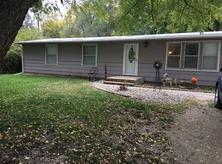 321 N Iowa St, Riley, KS 66531