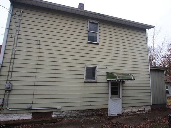 3rd image of 54 Morley Ave