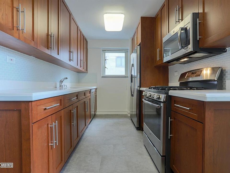 1st image of 200 E 71st St APT 14J