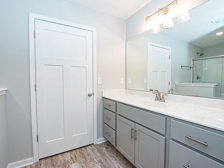 500 Eagle Pointe Dr — Photo 22