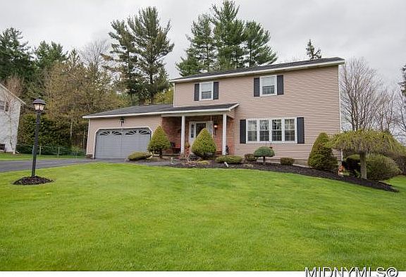 2nd image of 34 Deerpath Dr