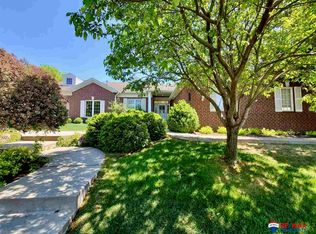 3441 Cape Charles Rd W, Lincoln, NE 68516