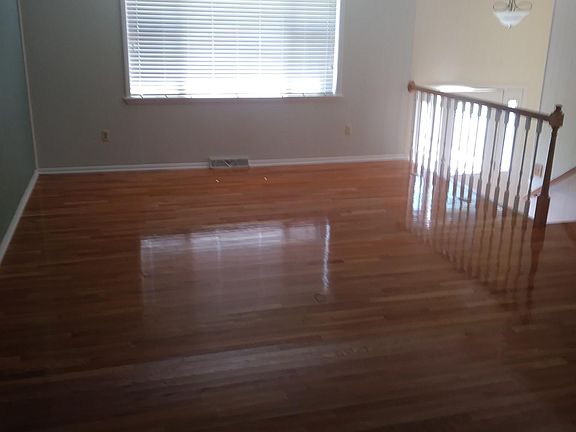 2nd image of 732 Glendale Dr