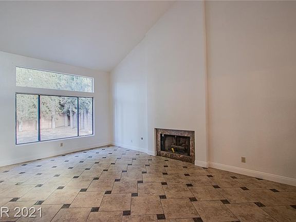 5th image of 3160 Waterview Dr