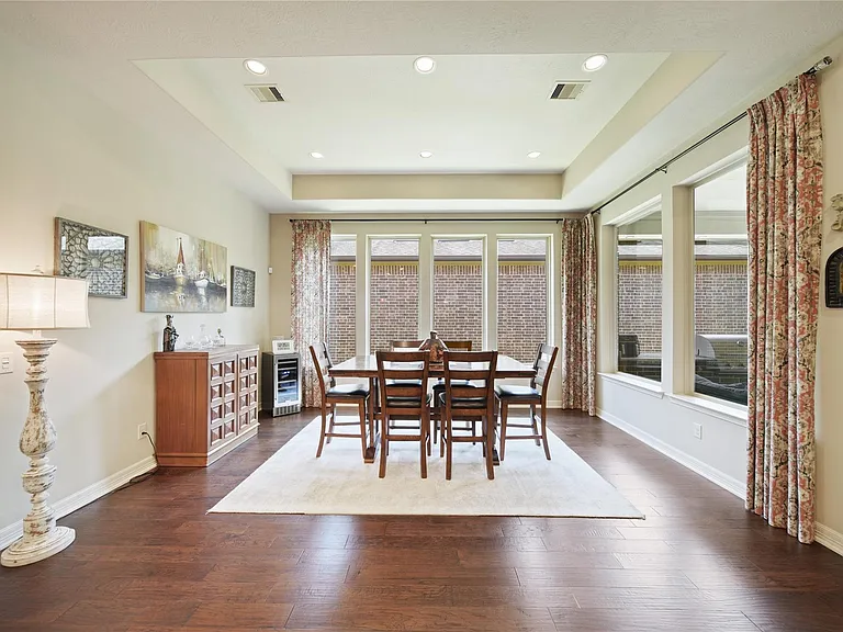 9510 Spring Rose Dr — Photo 10