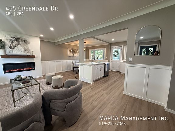 3rd image of 465 Greendale Dr