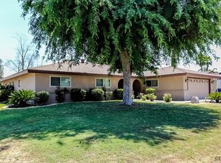 612 N El Rio Dr, Bakersfield, CA 93309
