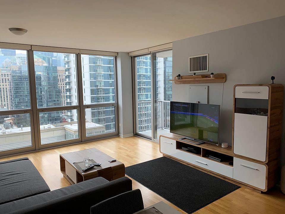 1st image of 200 W Grand Ave APT 2002