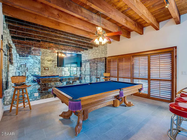 1286 John Anderson Dr — Photo 11