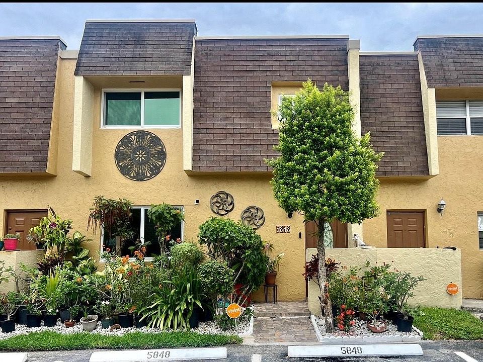 1st image of 5848 Blueberry Court #70