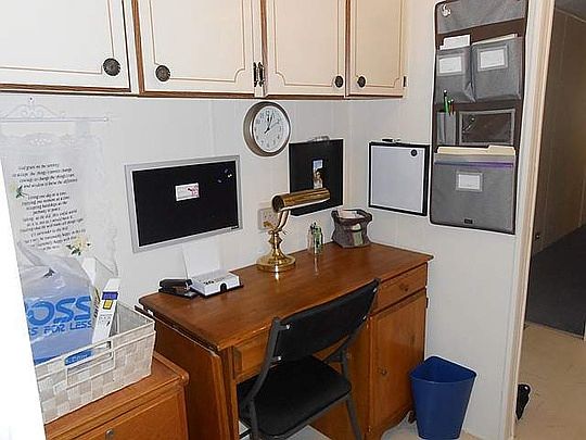4th image of 33127 Dockside Ln