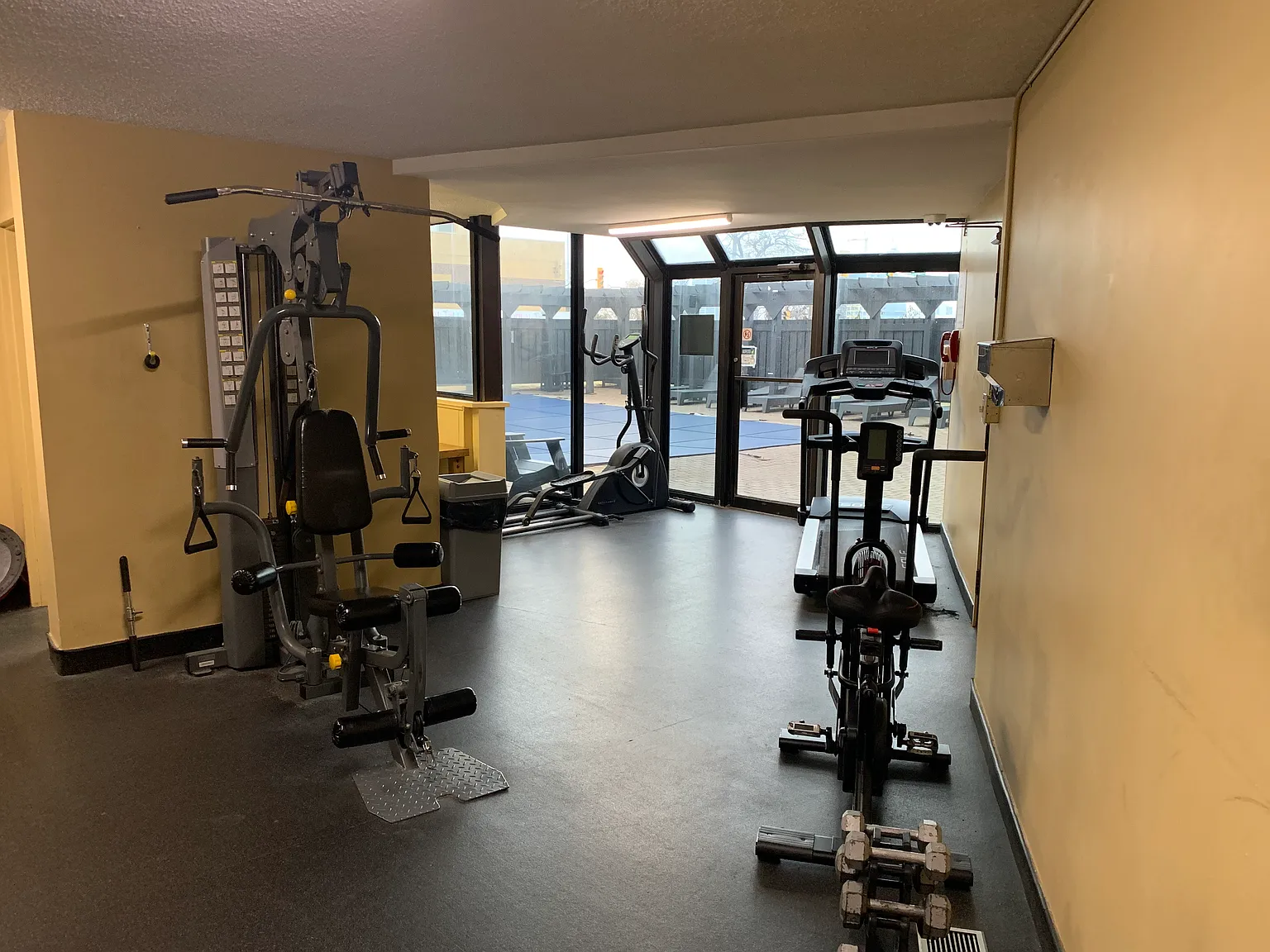 1 bed, 735 sqft, $1,750 — Photo 3