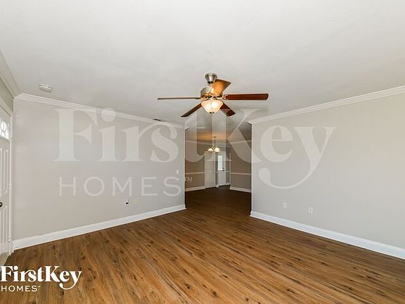 3rd image of 2350 S Biscayne Dr
