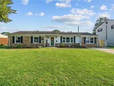 3805 Colonial Pkwy, Virginia Beach, VA, 23452