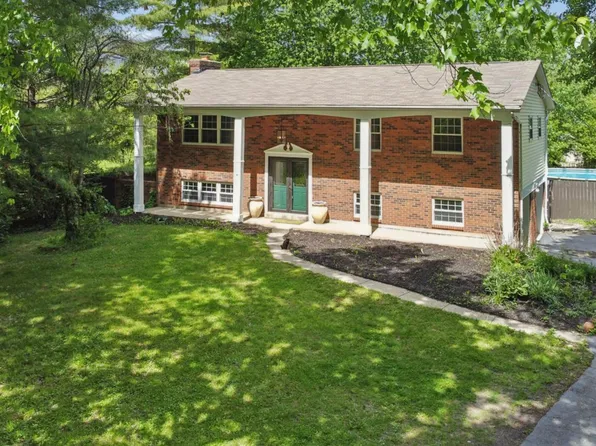 2782 Lair Rd, Pleasant Plain, OH 45162