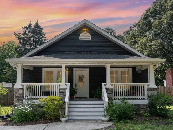 109 Saint Marys St, Garner, NC 27529