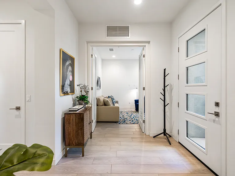 1701 Retreat Cir — Photo 4