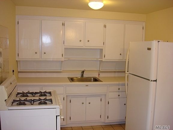 2nd image of 16 Engelke Ave