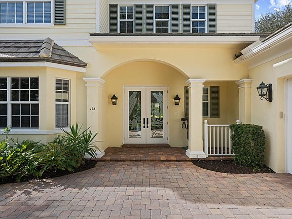 3rd image of 113 Caballo Lane