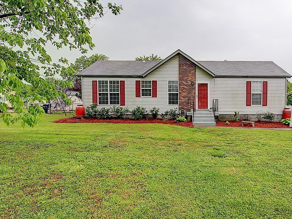 1st image of 487 Meadowlark Dr