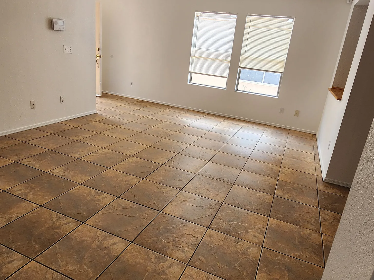 3 bed, 1226 sqft, $1,750 — Photo 3