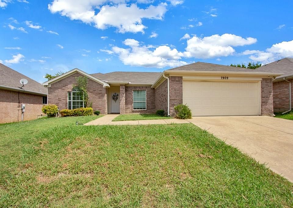 1st image of 7909 Copper Canyon Dr