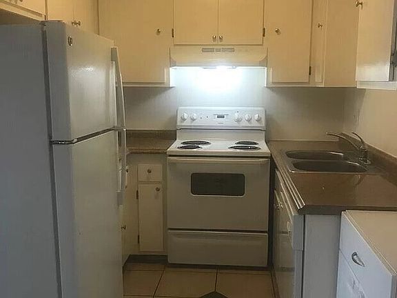 4th image of 345 Mathilda Dr APT 3