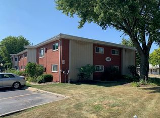 111 Harrington Ave APT 12, Crown Point, IN 46307