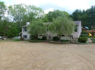 24 Carkin Rd, Chester, NH 03036