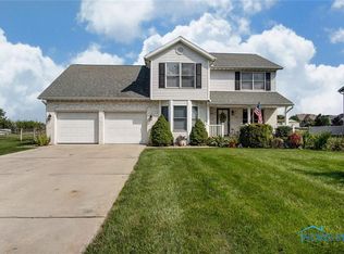 1457 S Coy Rd, Oregon, OH 43616