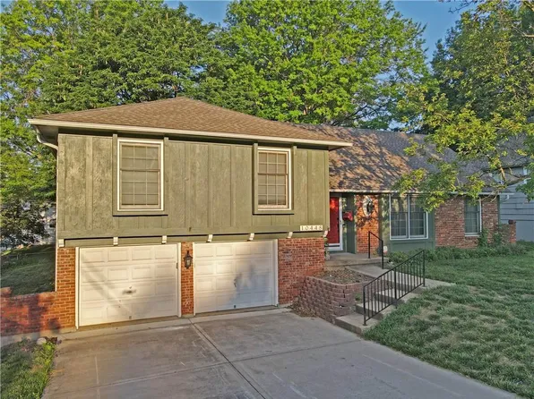 10448 Bales Ave, Kansas City, MO 64137