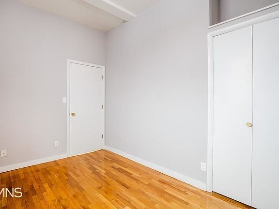 5th image of 657 Meeker Ave Ste 1