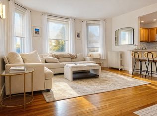 21 Westbourne Ter APT 1, Brookline, MA 02446