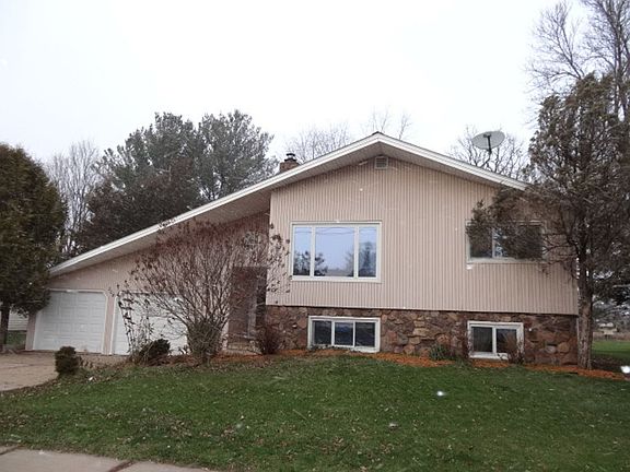 2nd image of 208 Quaw Ave